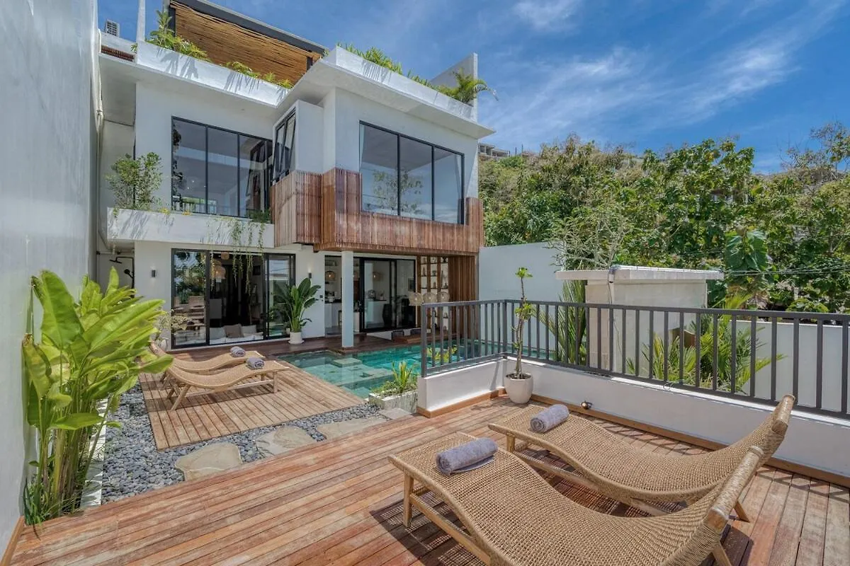 Villa Auraya Vista - Luxurious 4Br In Uluwatu Indonesia